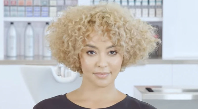 HOW TO: BLEACH RE-TOUCH ON CURLY HAIR 