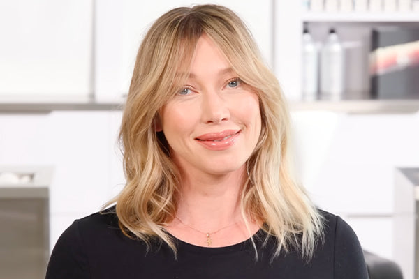 How To: Gradient Blonde Highlights Using High Lift